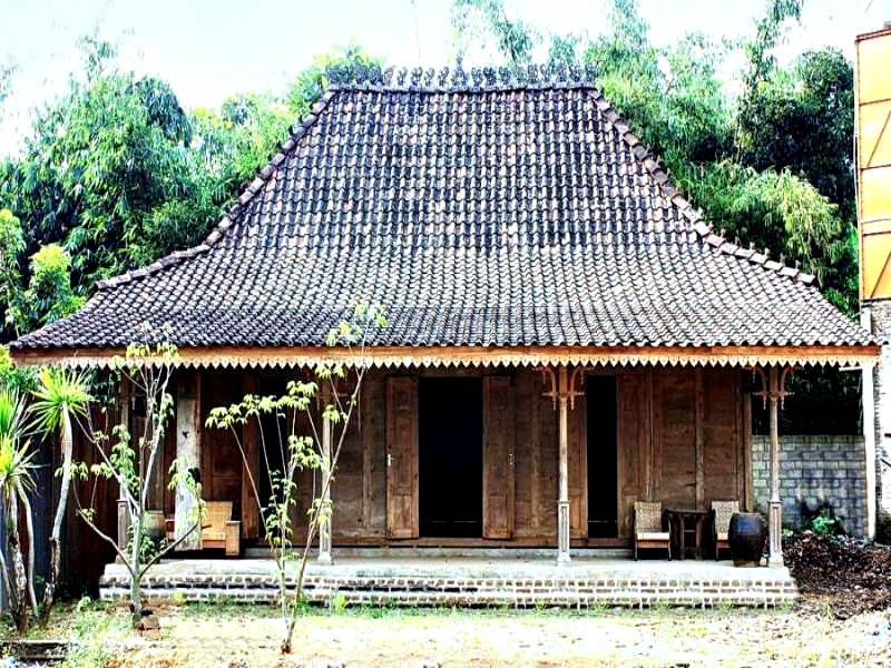 Rumah Tradisional Jawa Limasan