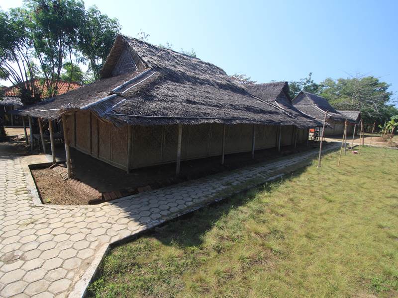 Rumah Tradisional Jawa Kampung